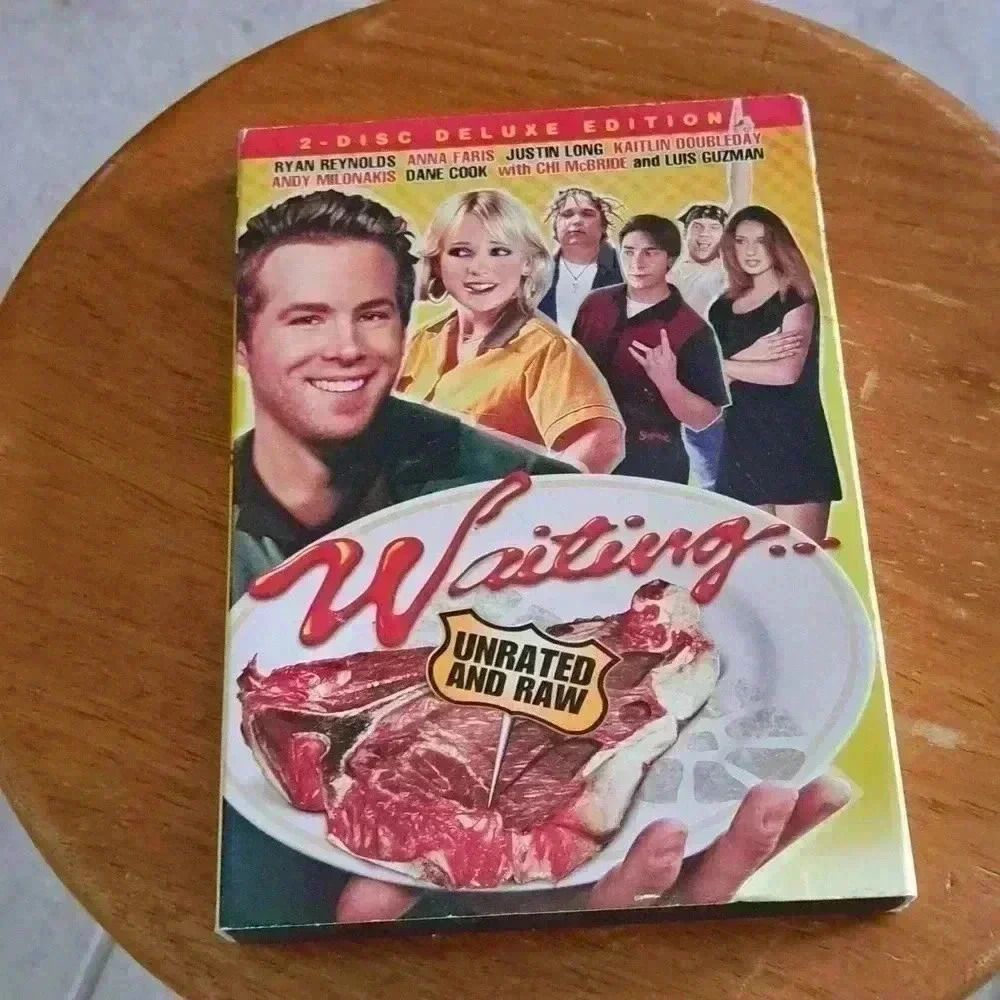 Dvd 2 DISC DELUXE EDITION WAITING UNRATED AND RAW